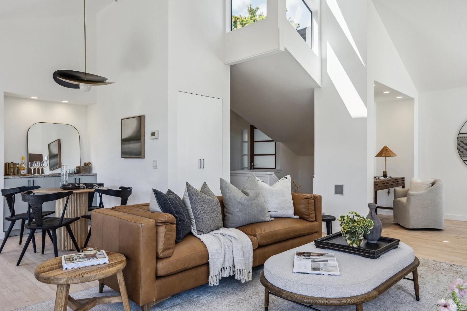 343 S Morning Sun Ave