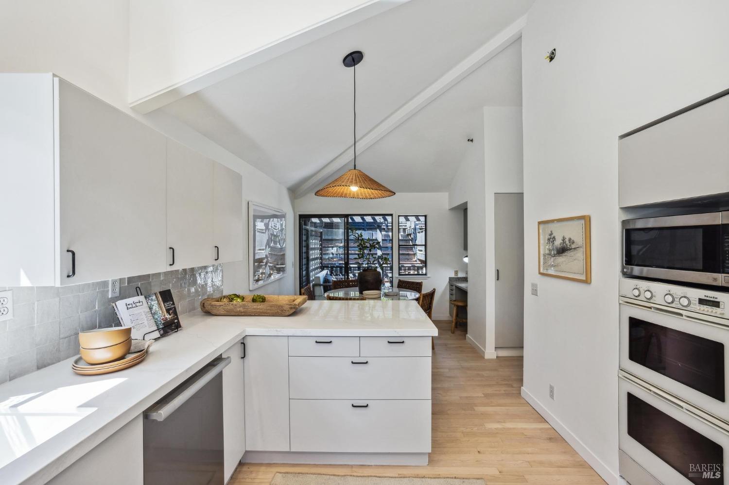 343 S Morning Sun Ave