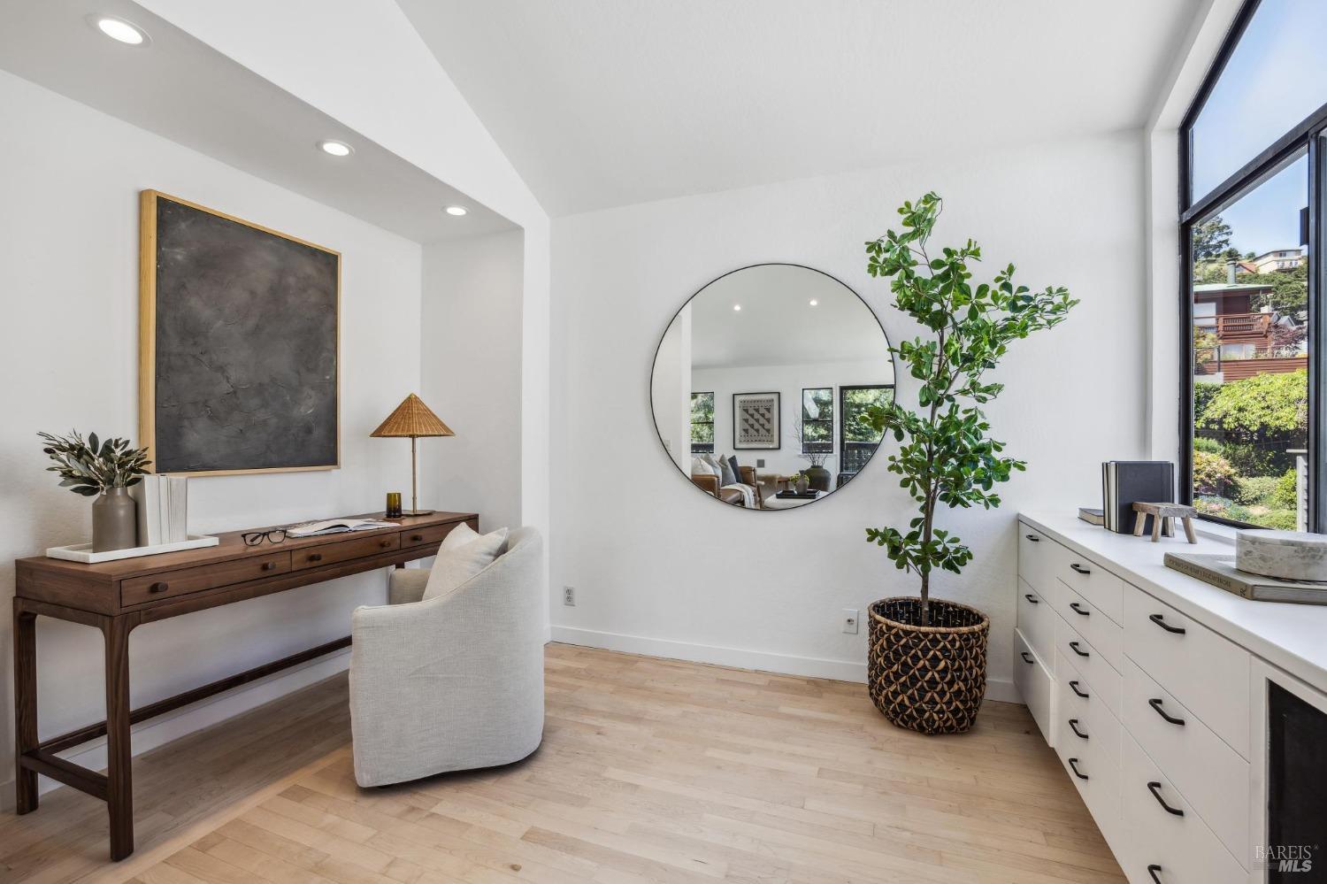 343 S Morning Sun Ave