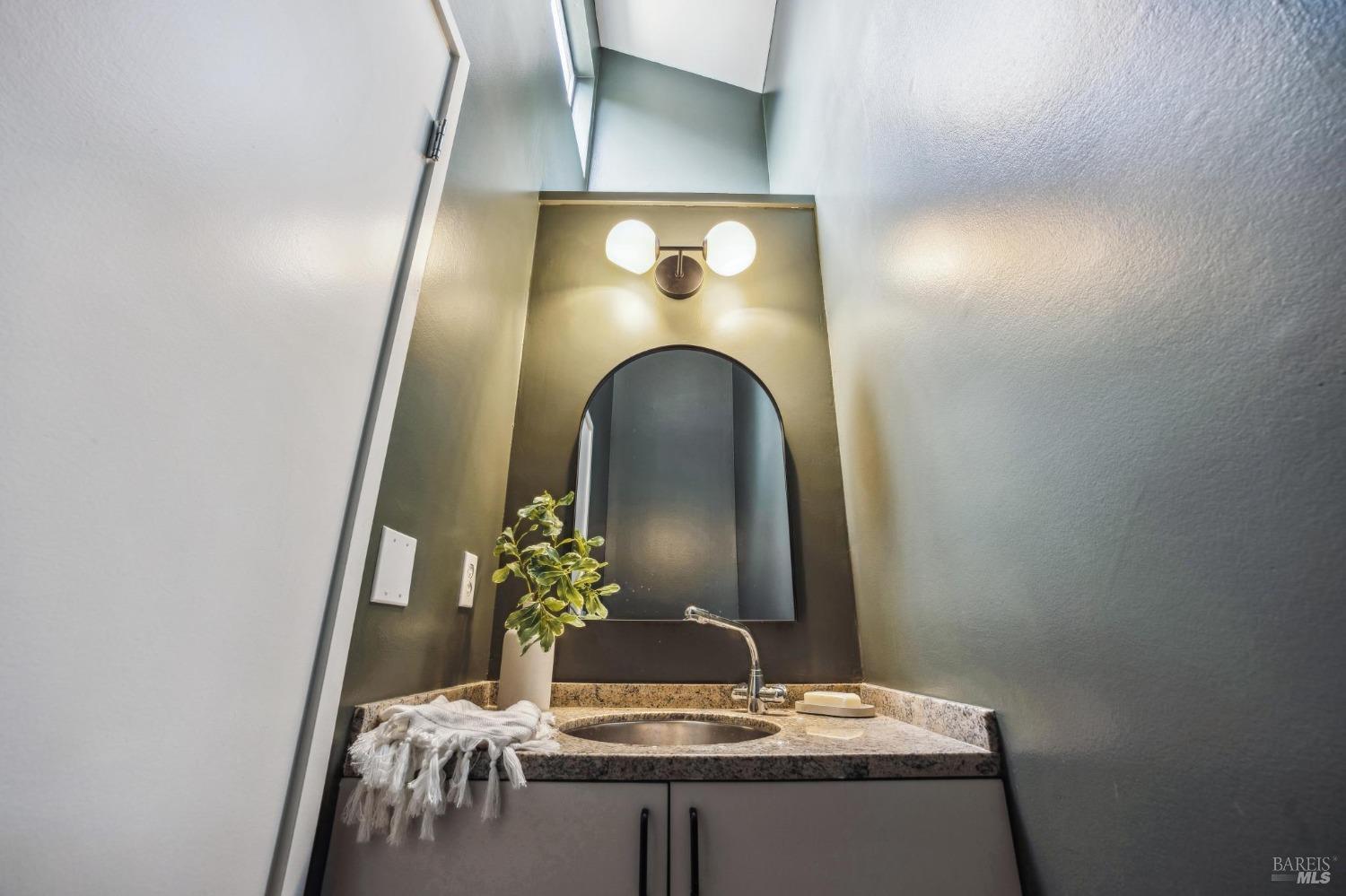 343 S Morning Sun Ave