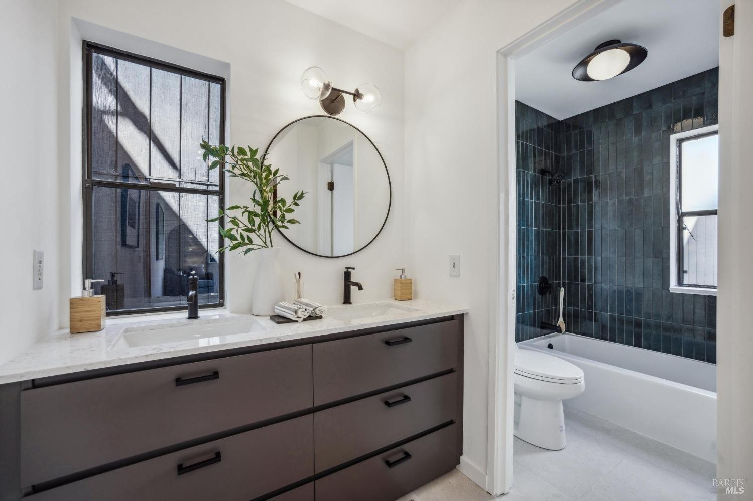 343 S Morning Sun Ave