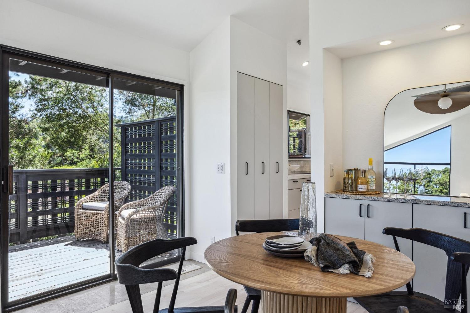 343 S Morning Sun Ave