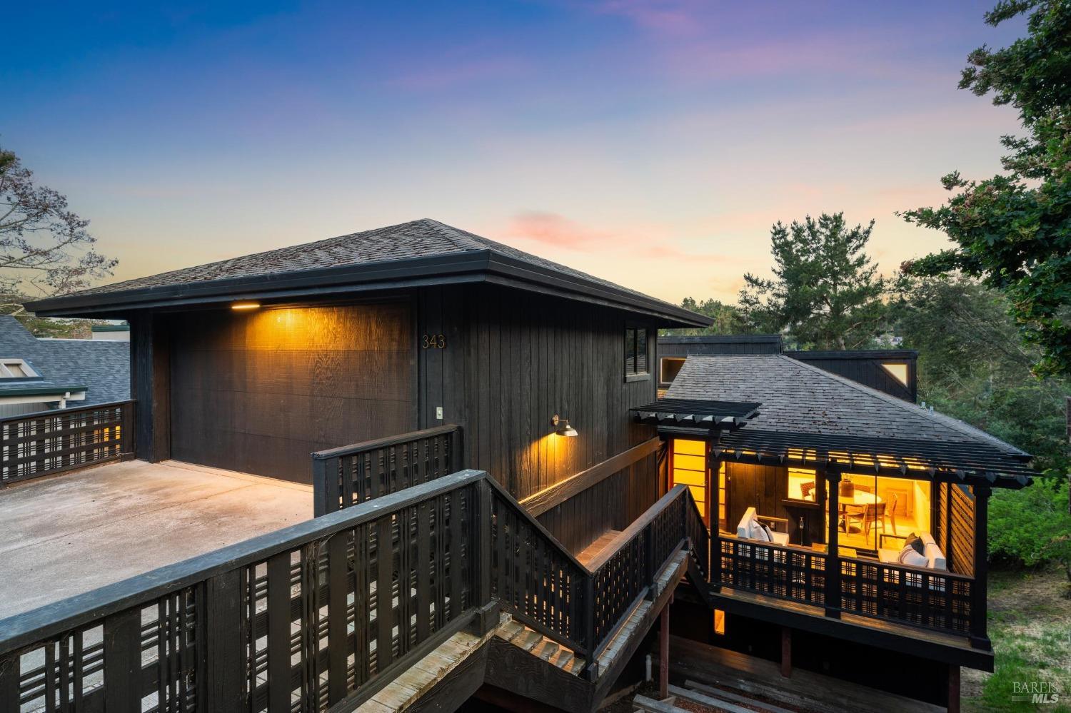 343 S Morning Sun Ave