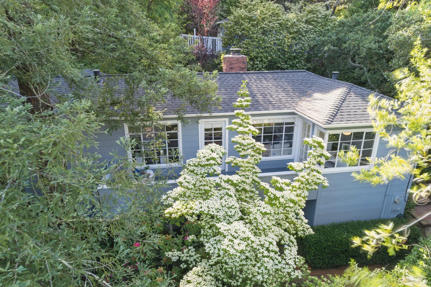 124 Circle Ave
