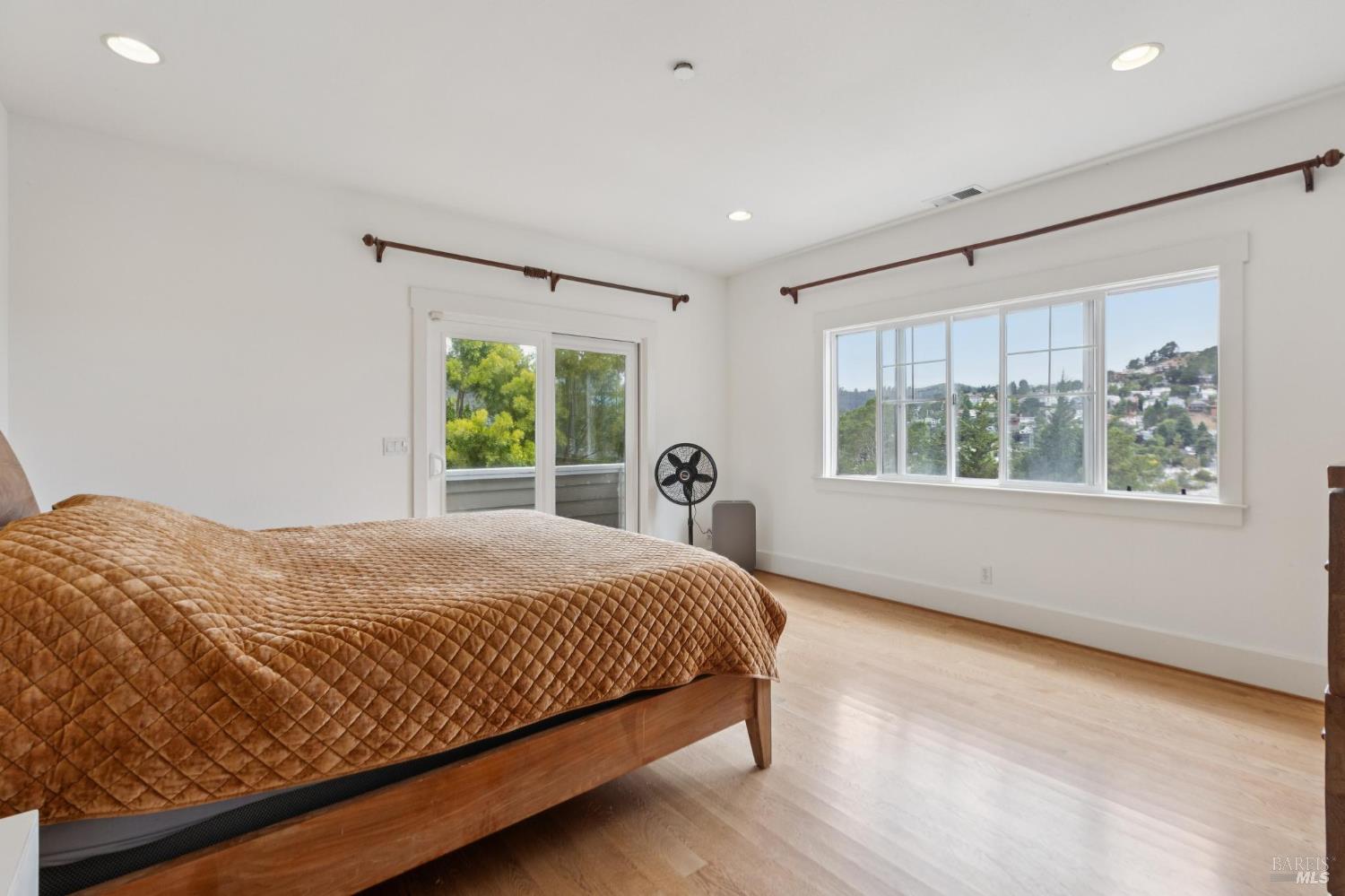 315 Villa Garden Dr