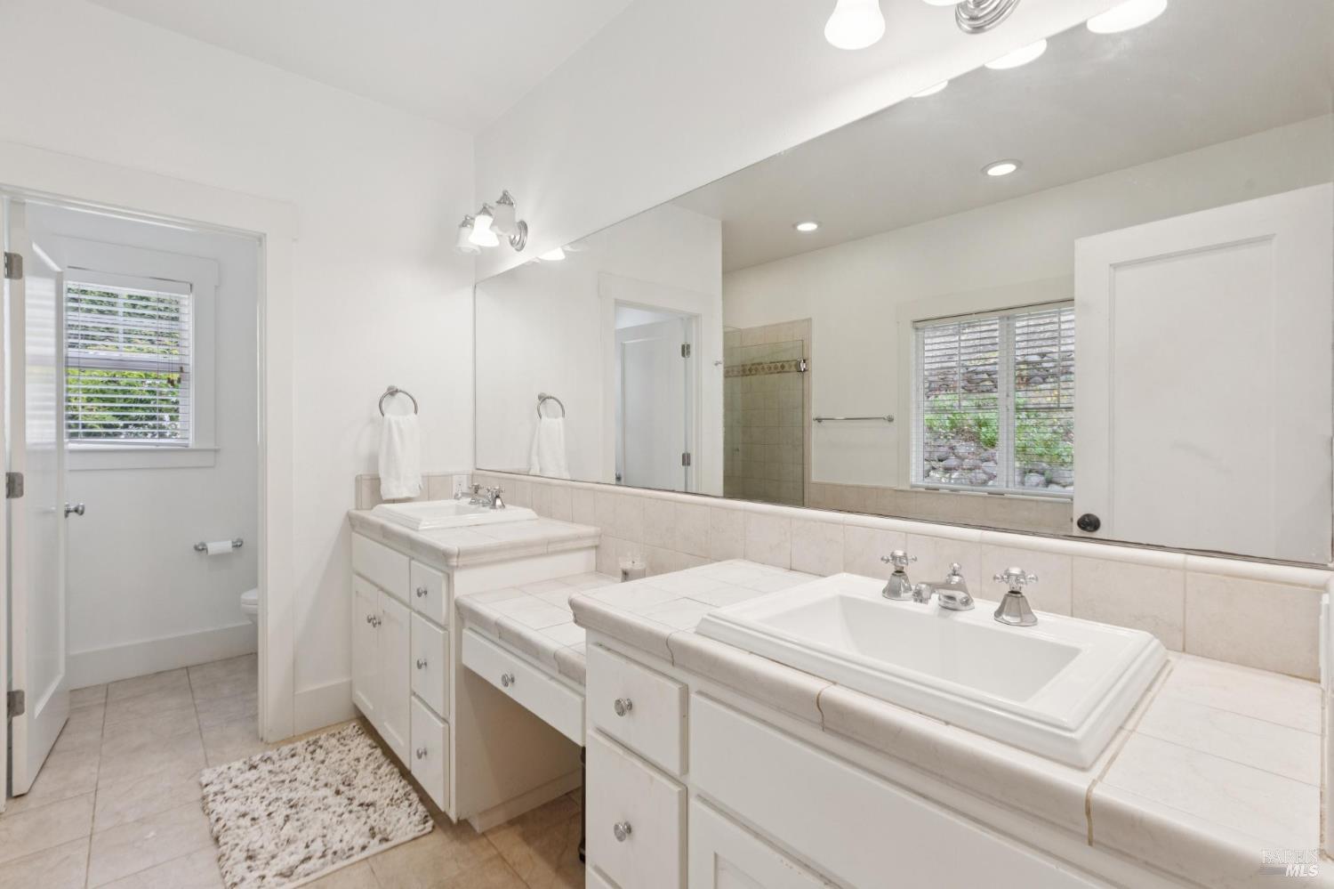 315 Villa Garden Dr