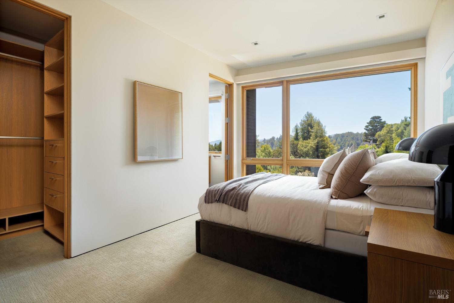 2 Upper Alcatraz Pl