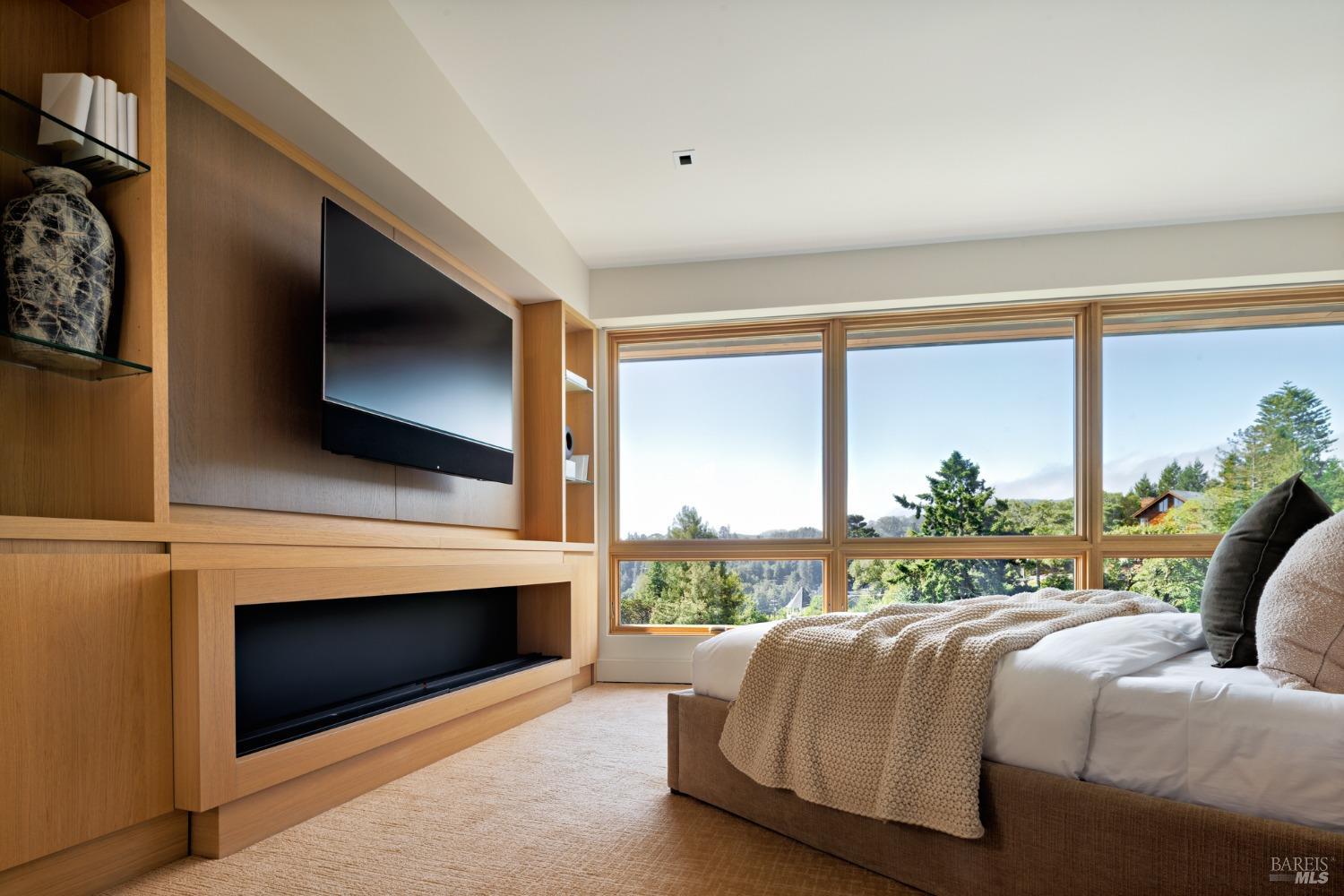 2 Upper Alcatraz Pl