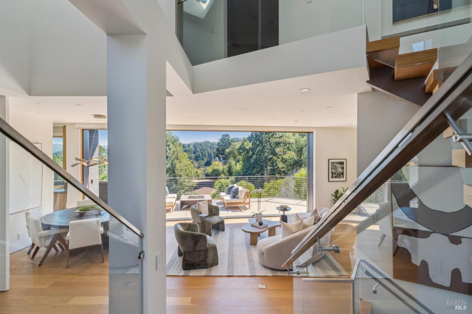2 Upper Alcatraz Pl