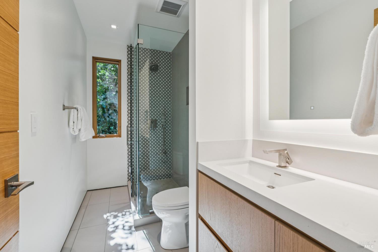 2 Upper Alcatraz Pl