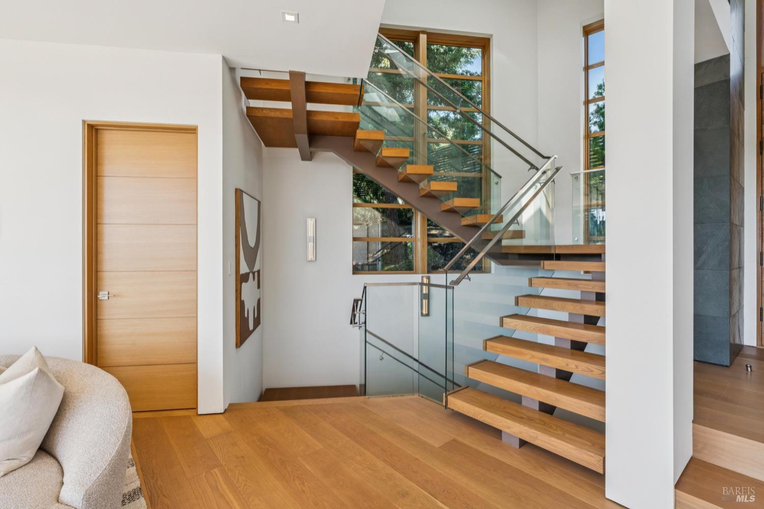 2 Upper Alcatraz Pl