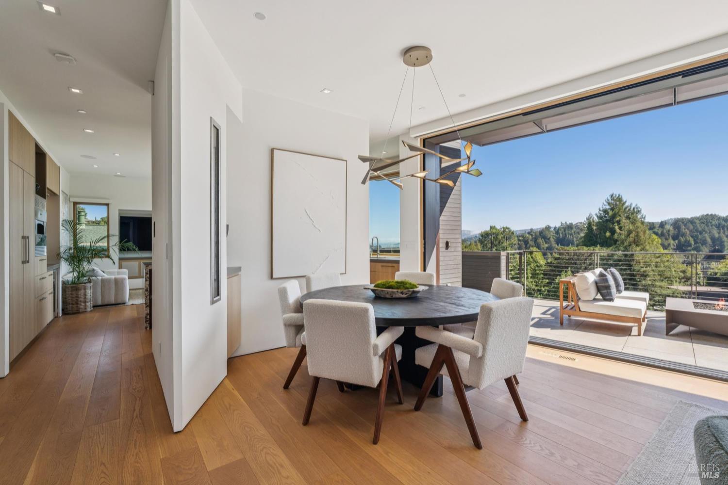 2 Upper Alcatraz Pl