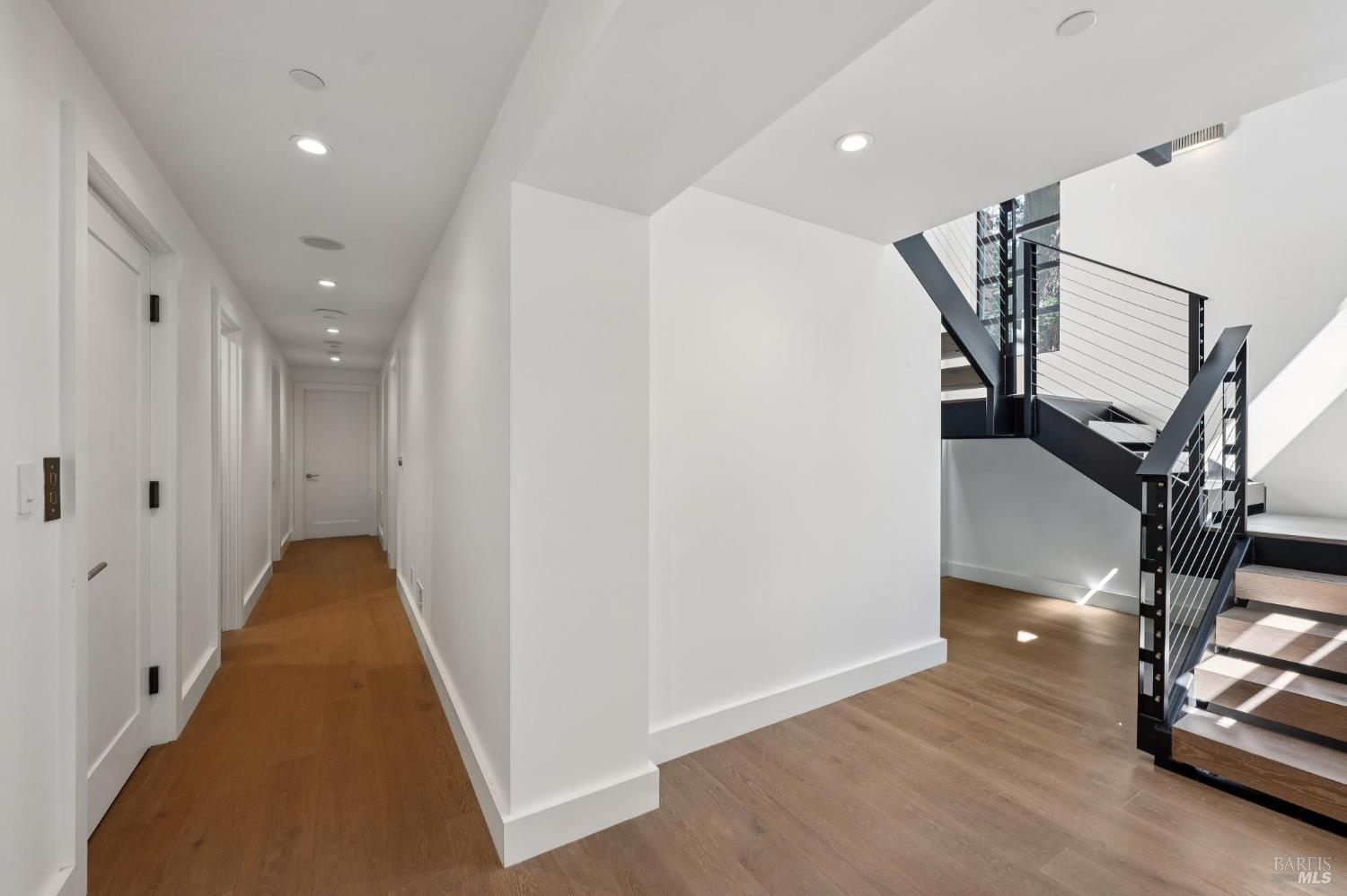 290 Edgewood Ave