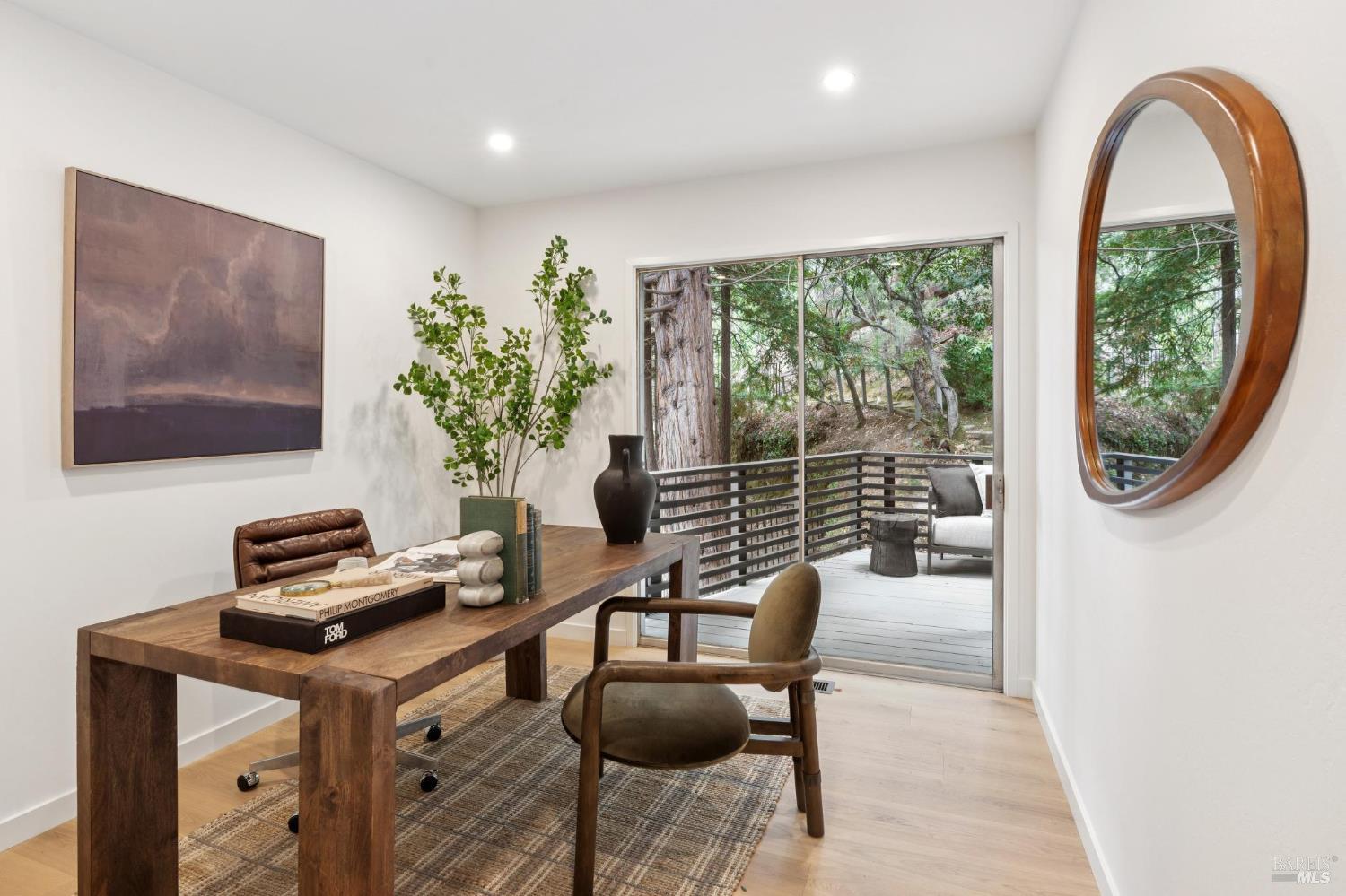 38 Glen Dr