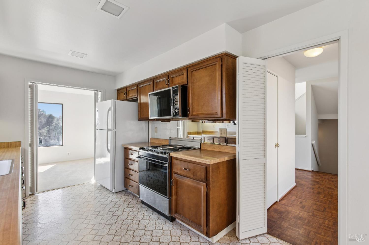 88 Milland Dr