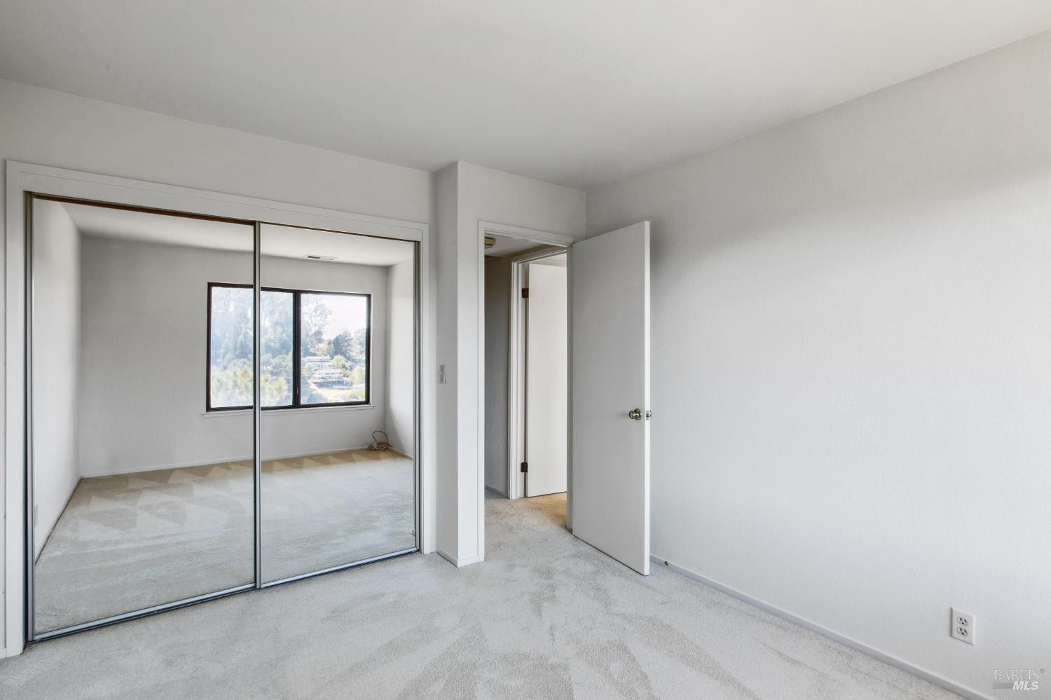 88 Milland Dr