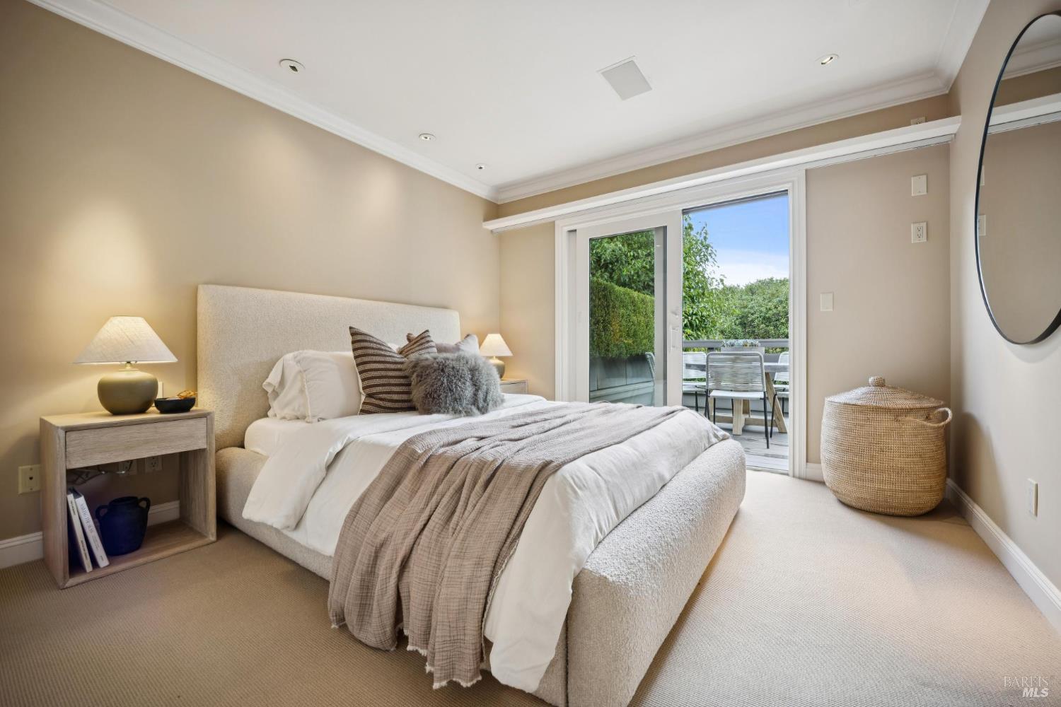 31 Ray Ct