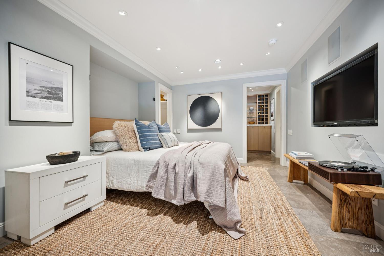 31 Ray Ct