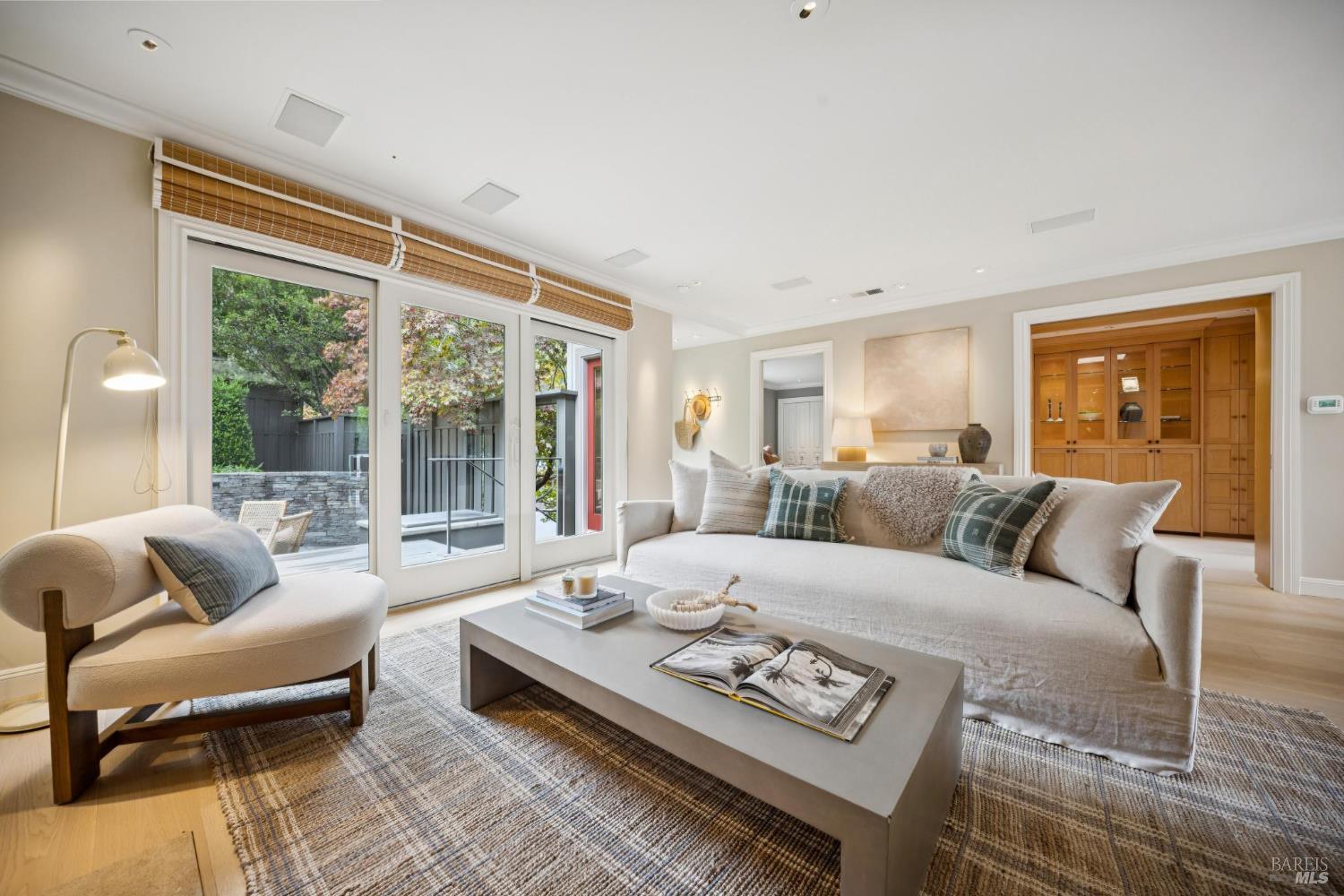 31 Ray Ct
