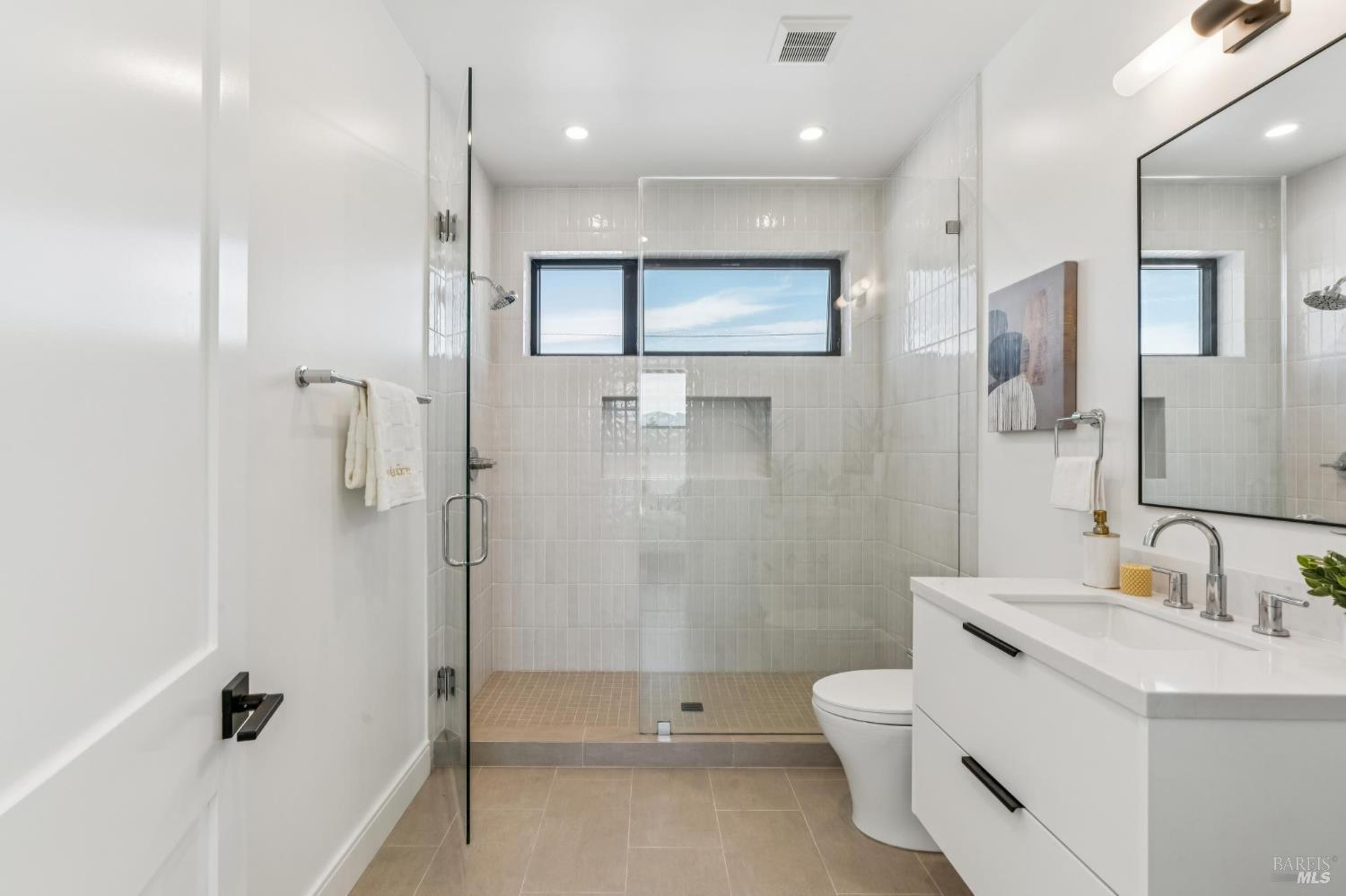 39 Strawberry Circle