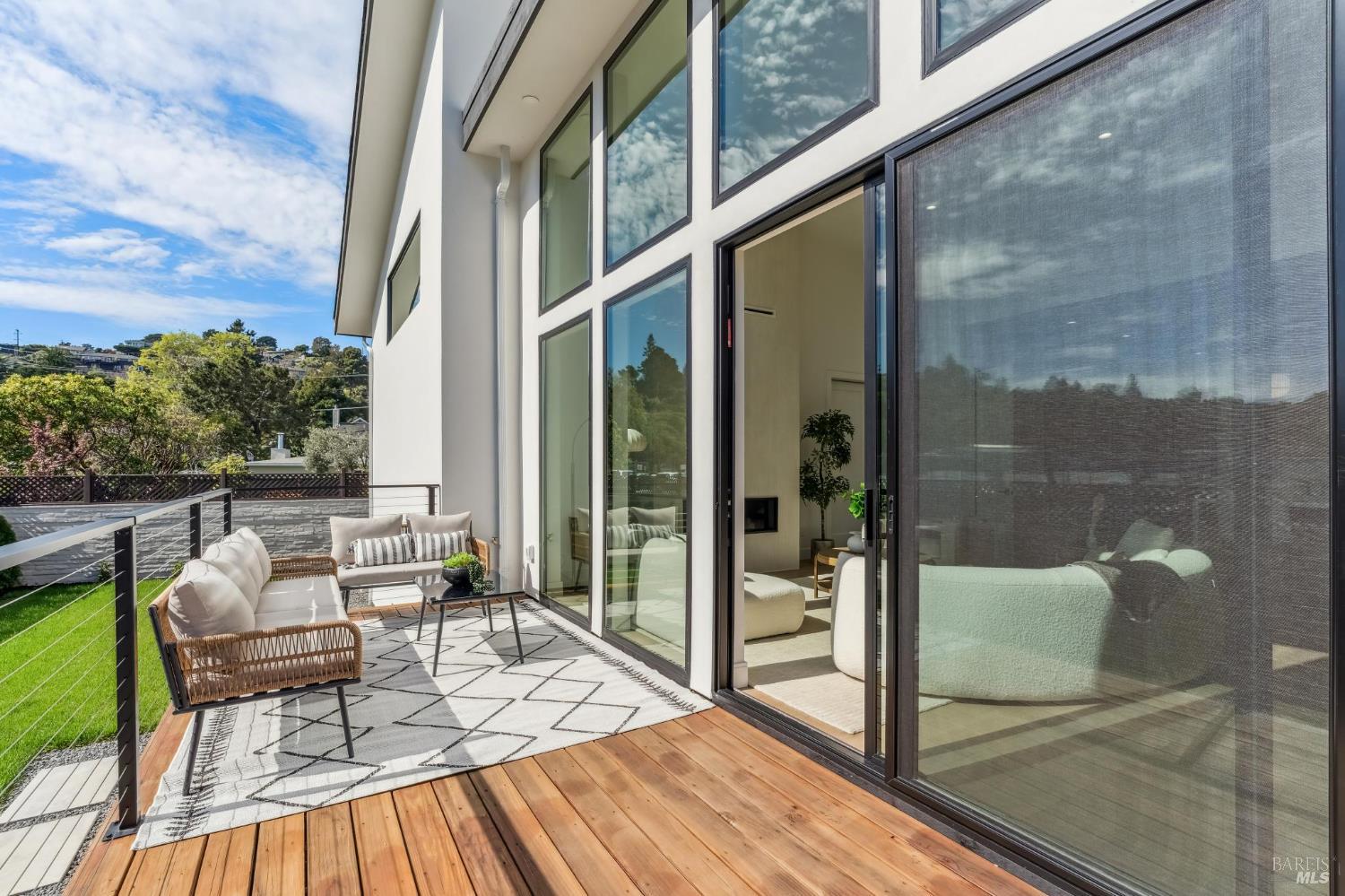 39 Strawberry Circle