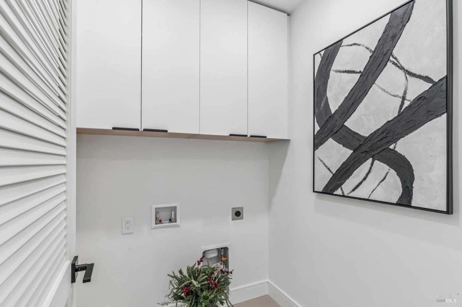 39 Strawberry Circle