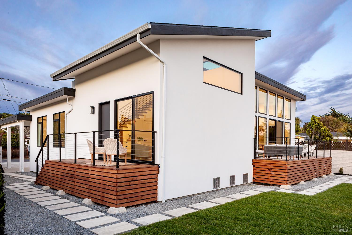 39 Strawberry Circle