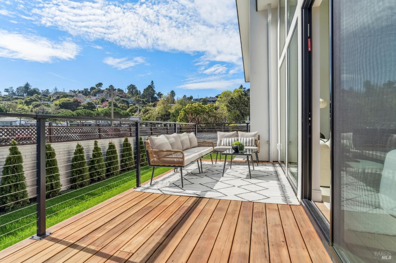 39 Strawberry Circle