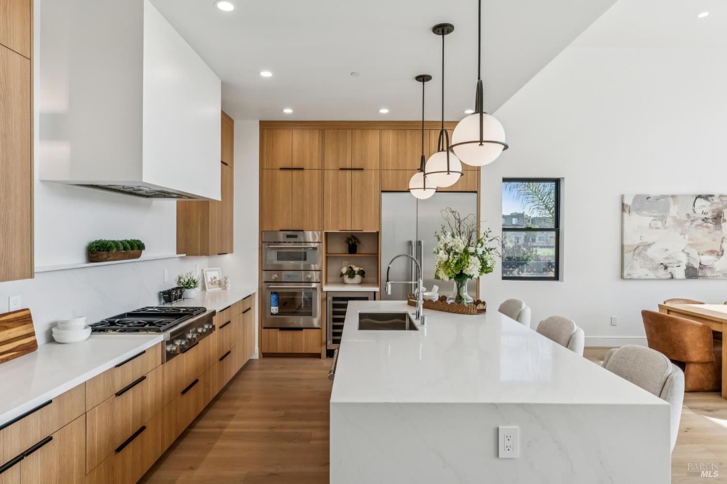 39 Strawberry Circle