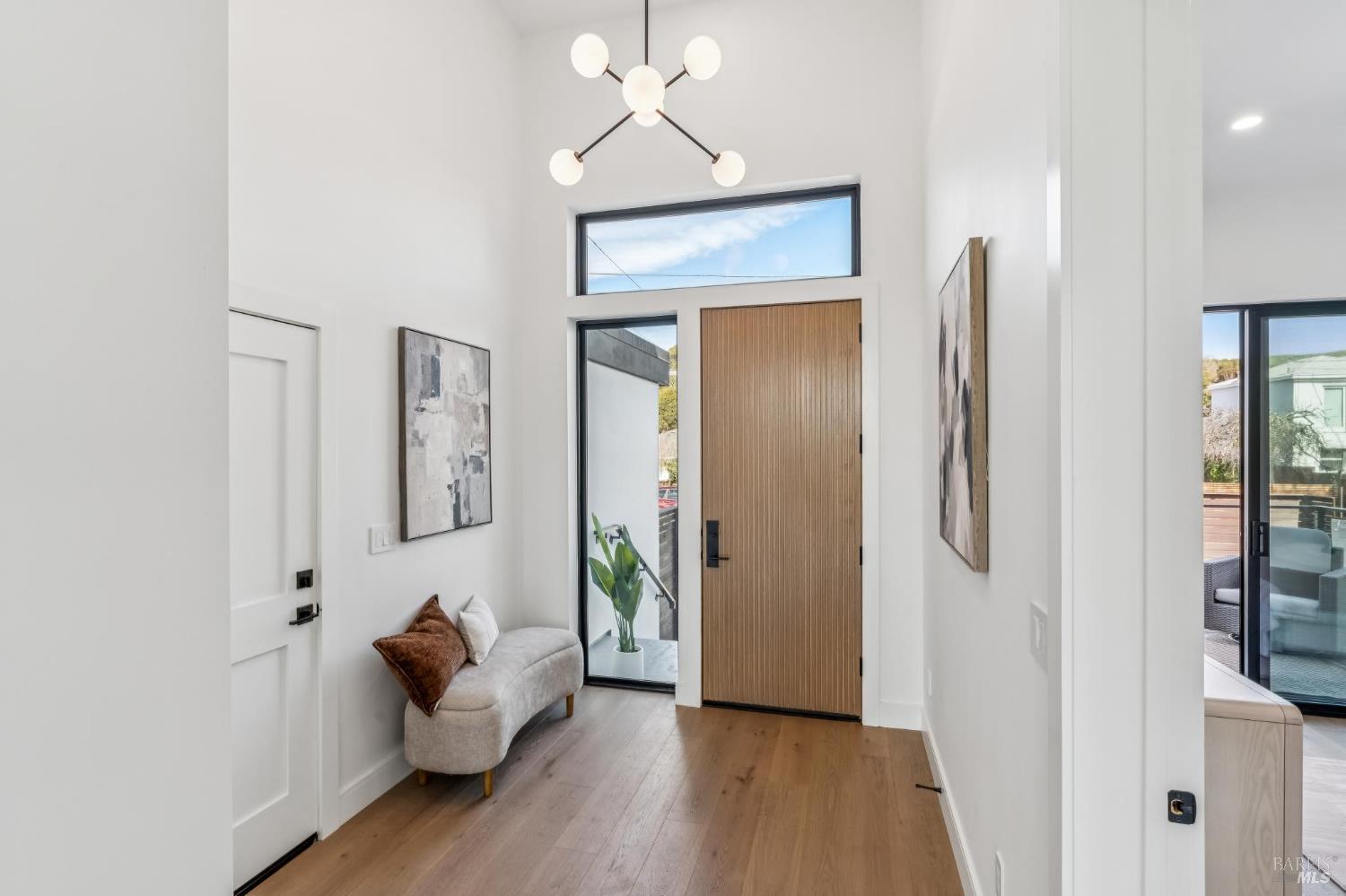 39 Strawberry Circle