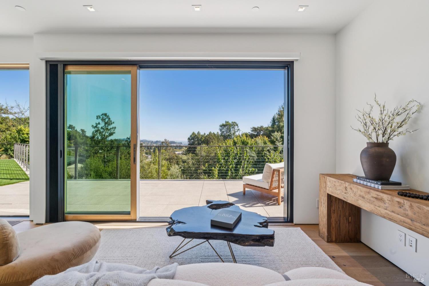 2 Upper Alcatraz Place