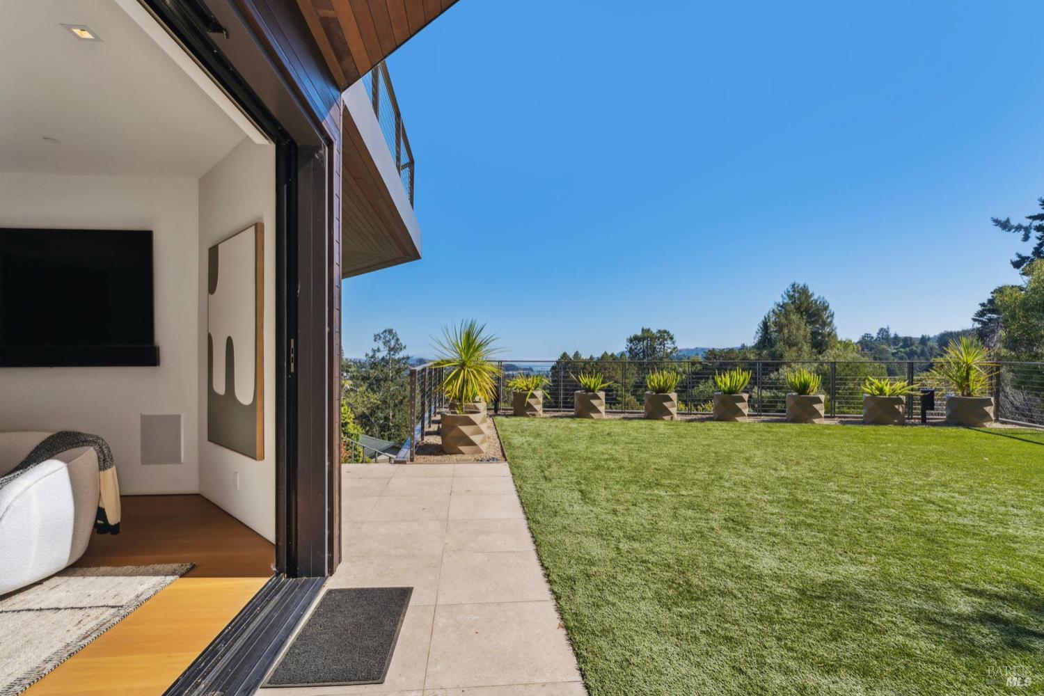 2 Upper Alcatraz Place