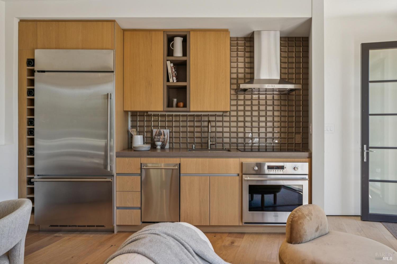 2 Upper Alcatraz Place