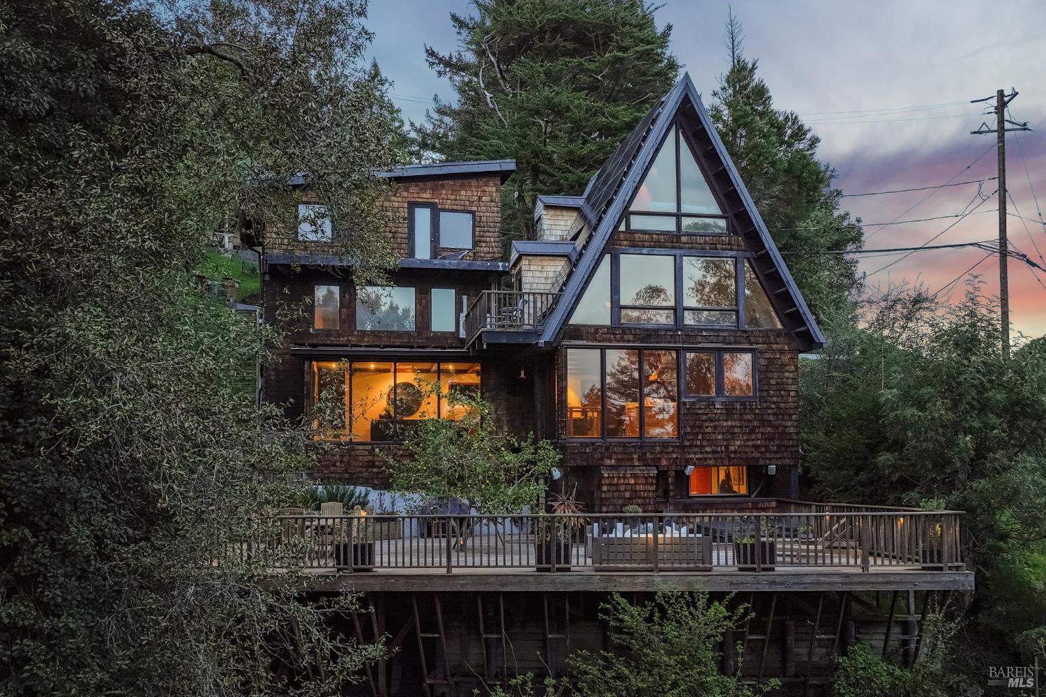 40 Mountain Lane