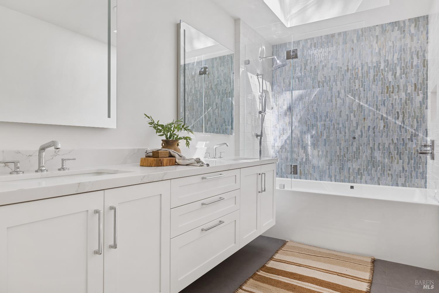 104 Baltimore Avenue