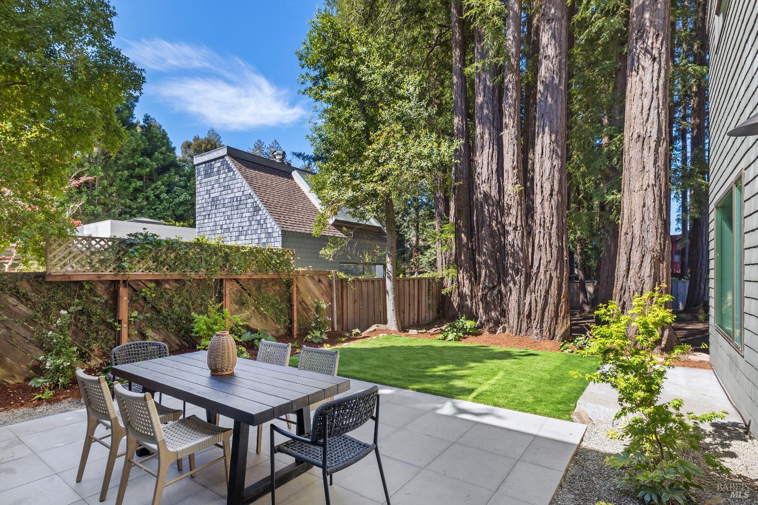 104 Baltimore Avenue