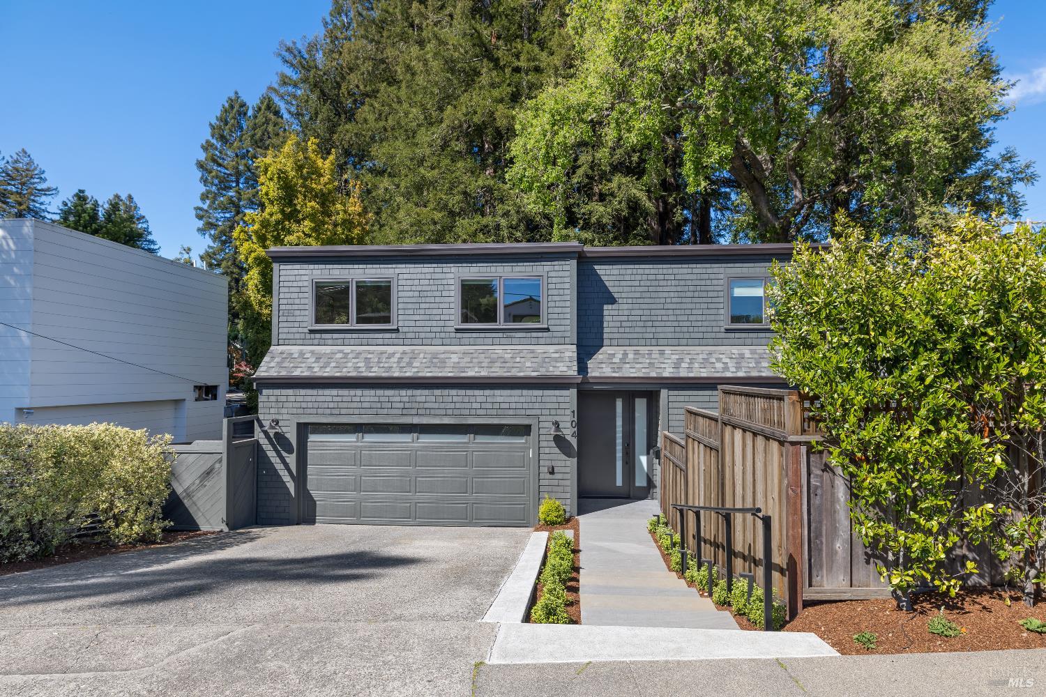 104 Baltimore Avenue