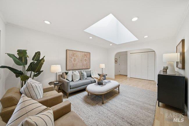 10 Catalpa Avenue Unit: #7