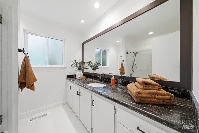 10 Catalpa Avenue Unit: #7