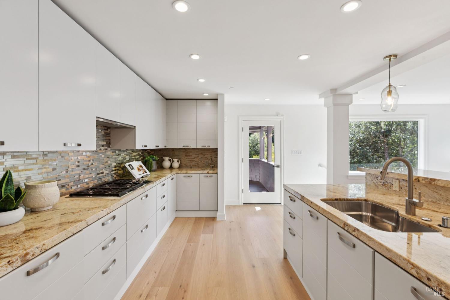 25 Mark Terrace