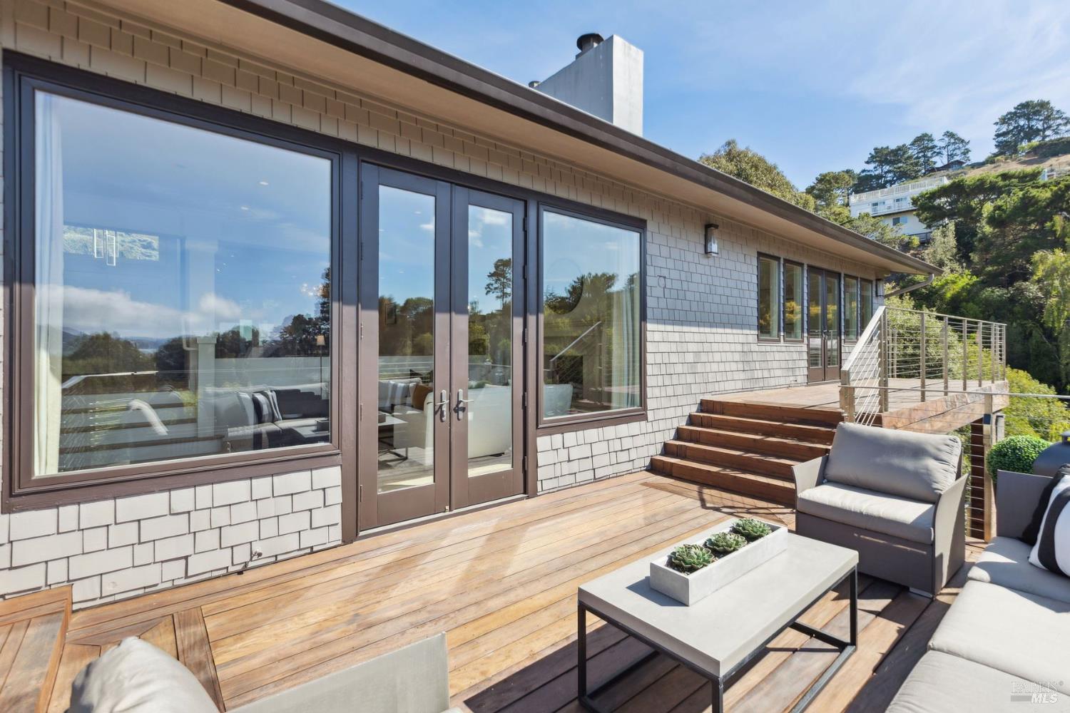 25 Mark Terrace