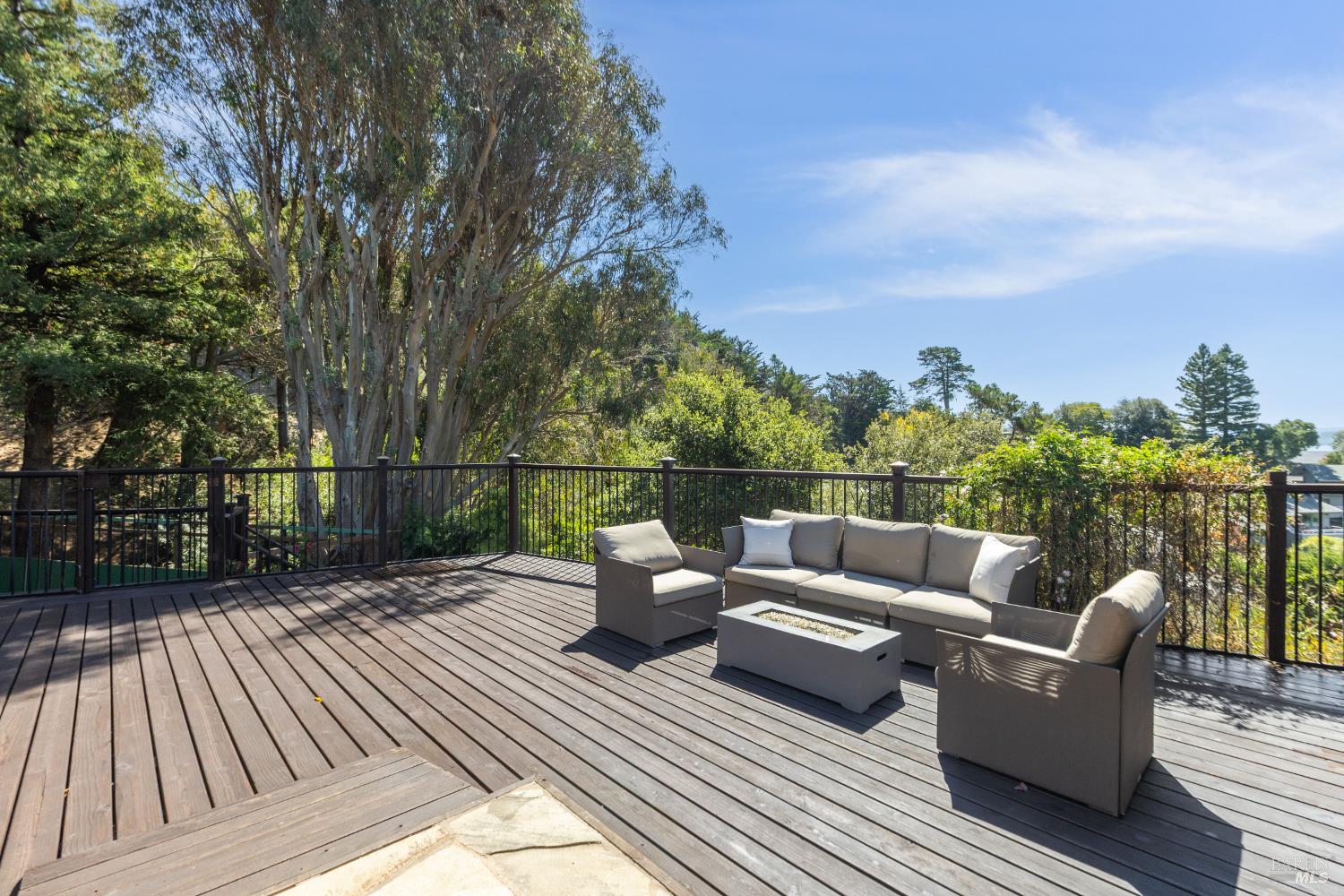 25 Mark Terrace
