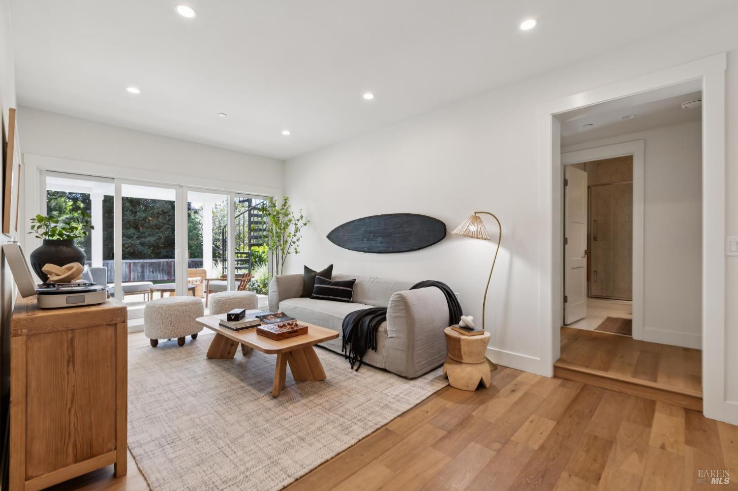 31 Alvarado Avenue