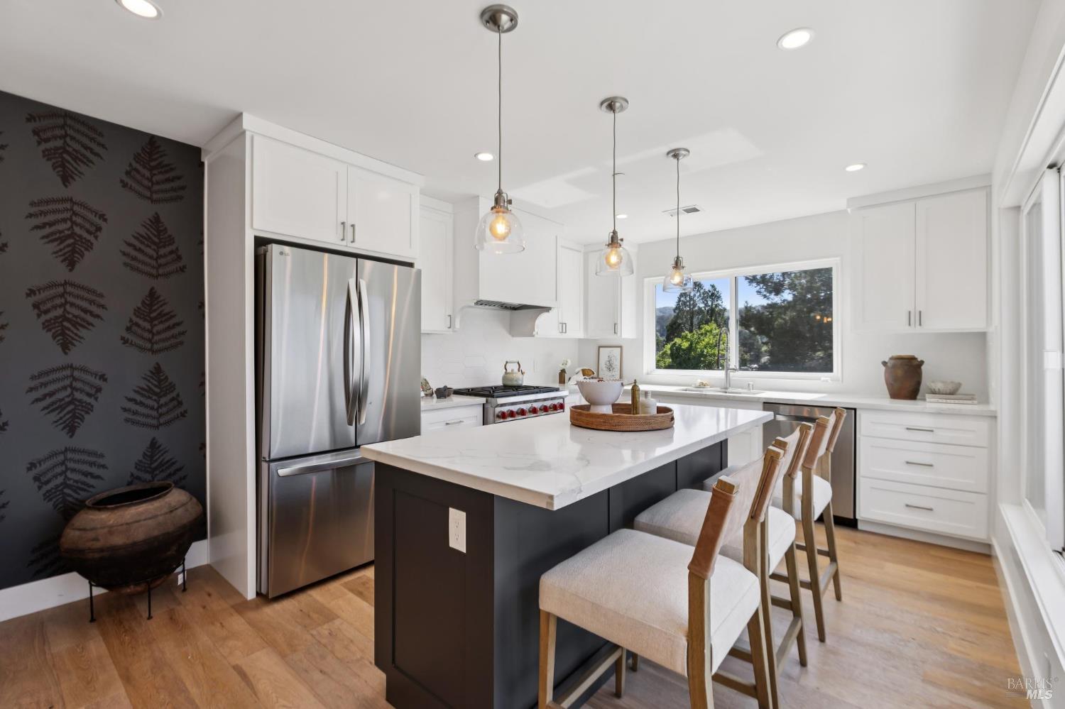 31 Alvarado Avenue