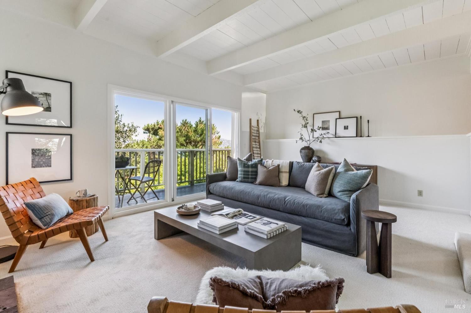 135 Lincoln Drive