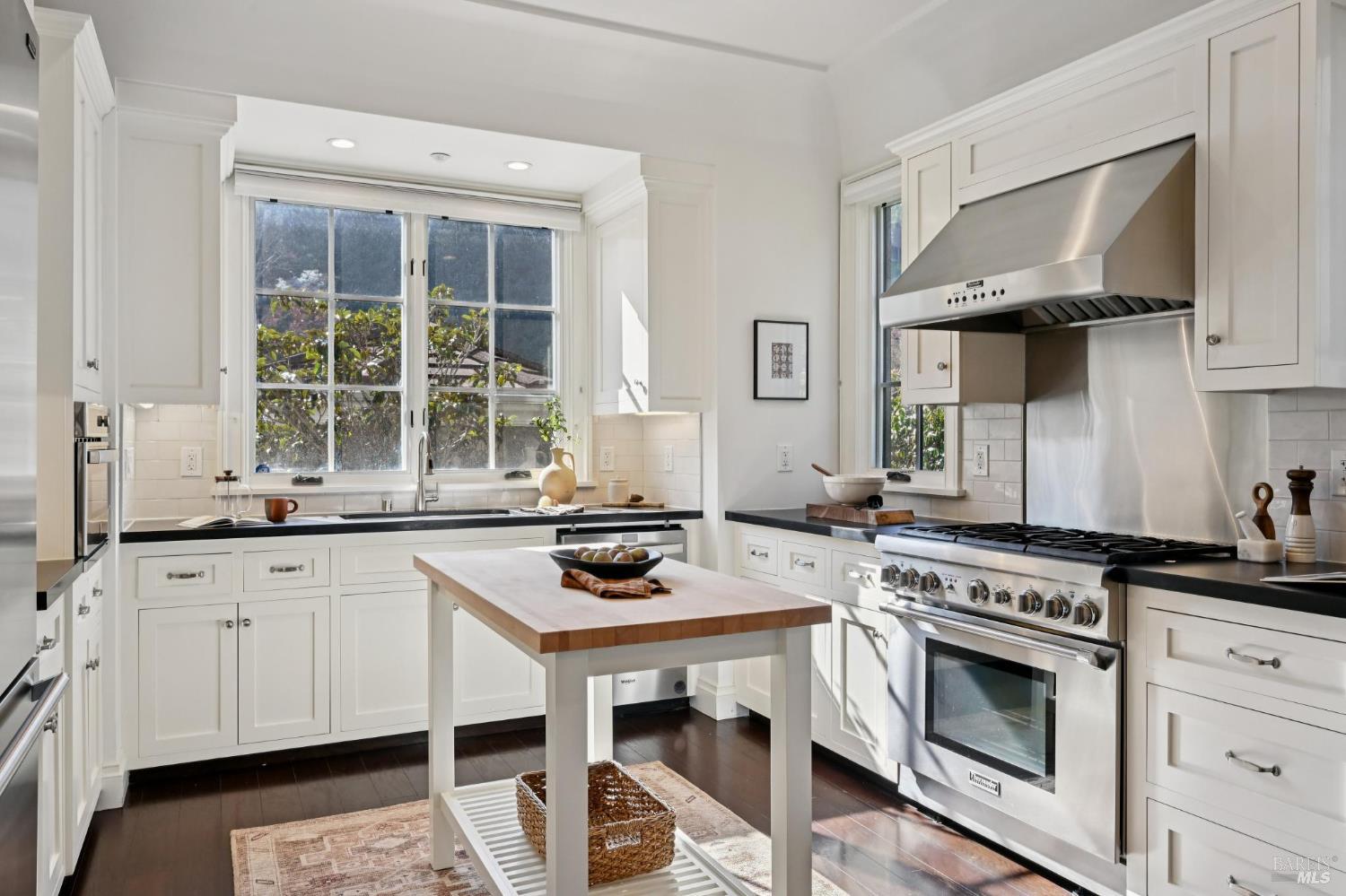 1 Tamalpais Commons Lane