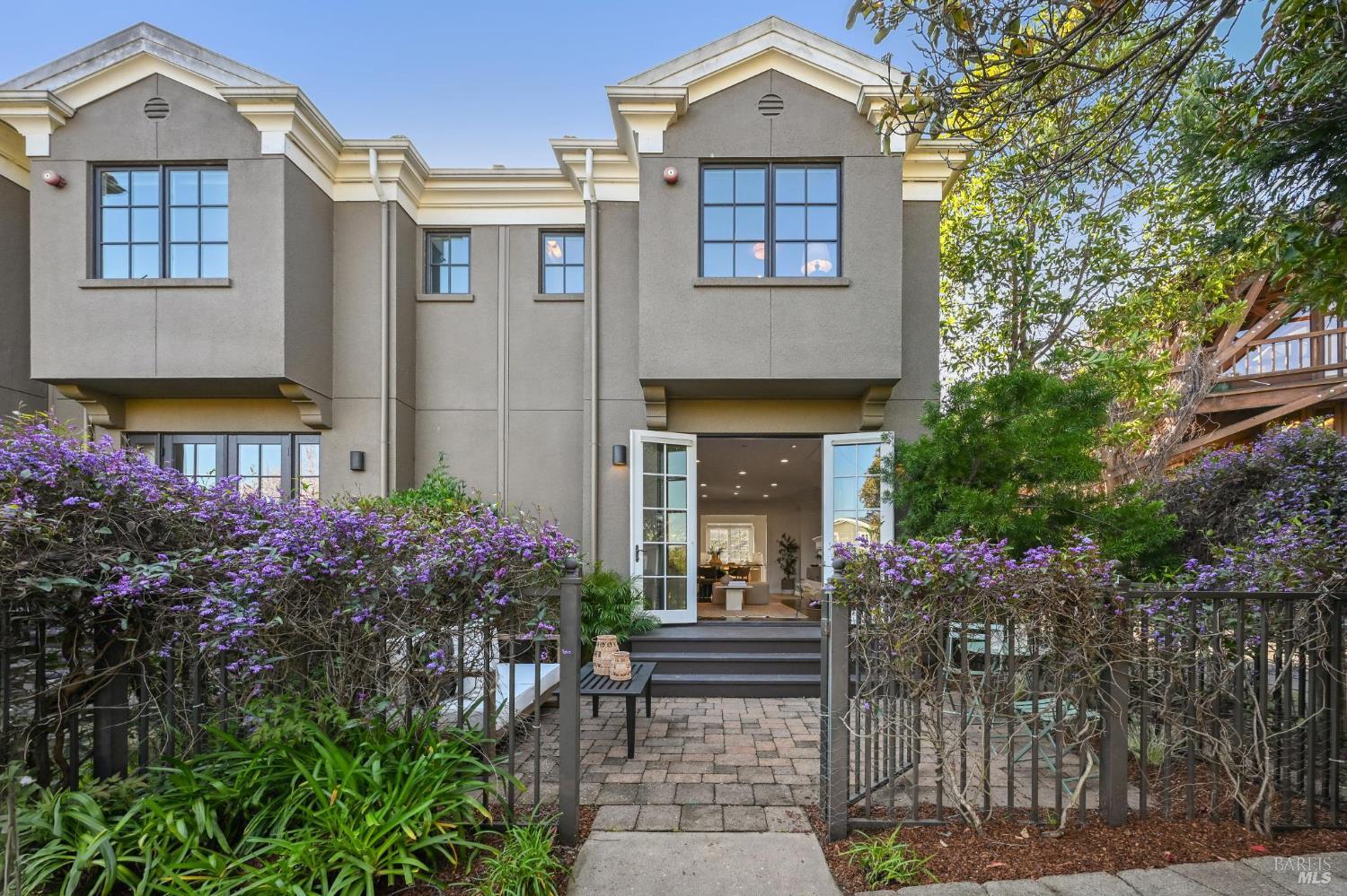1 Tamalpais Commons Lane