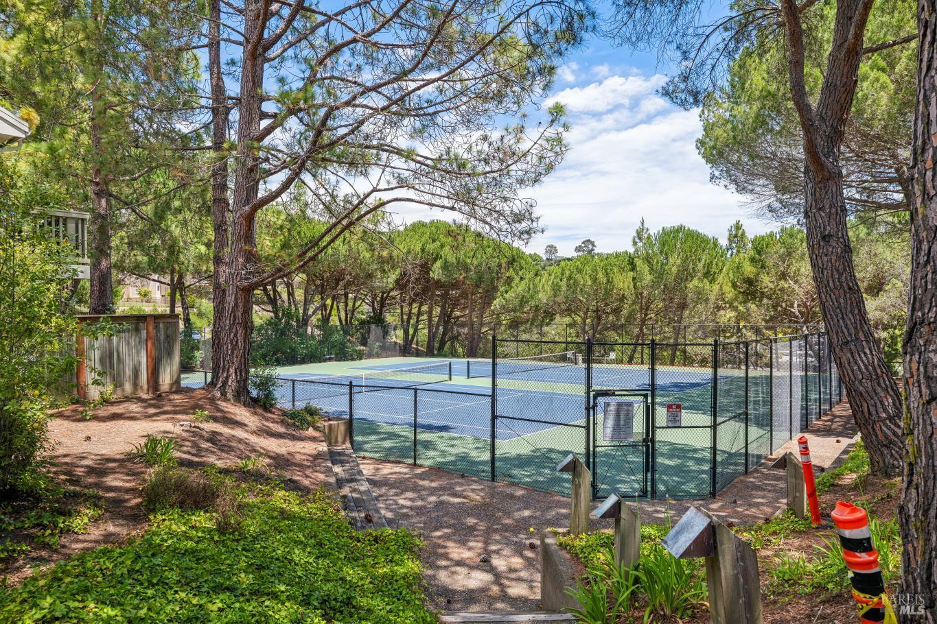 11 Eucalyptus Knoll Street