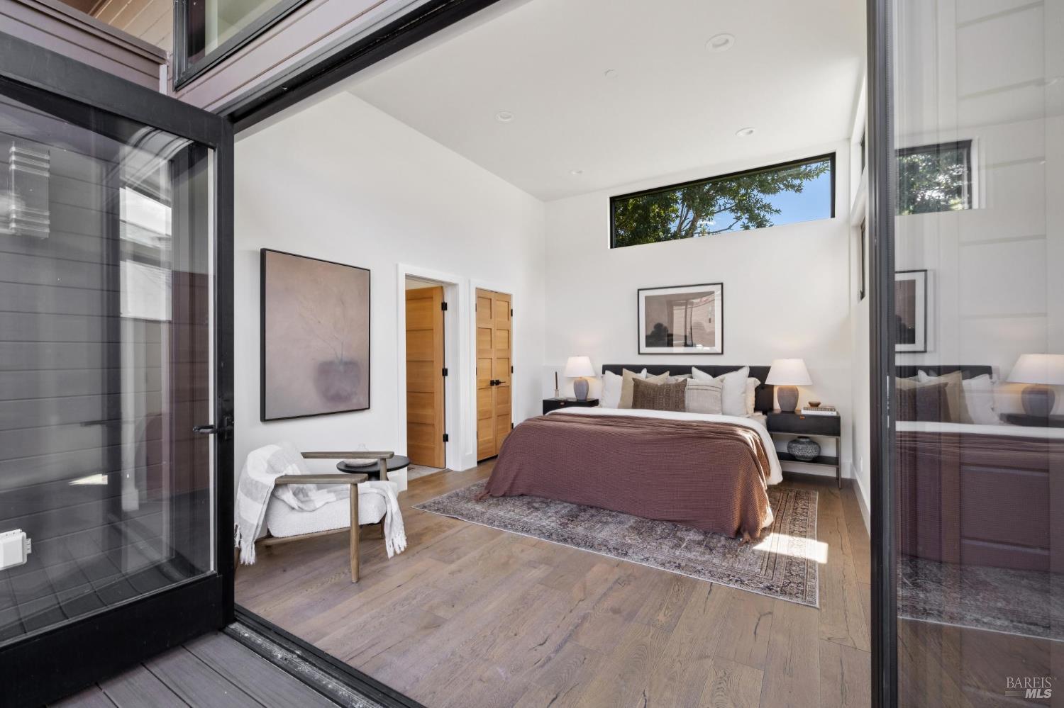 321 Loring Avenue