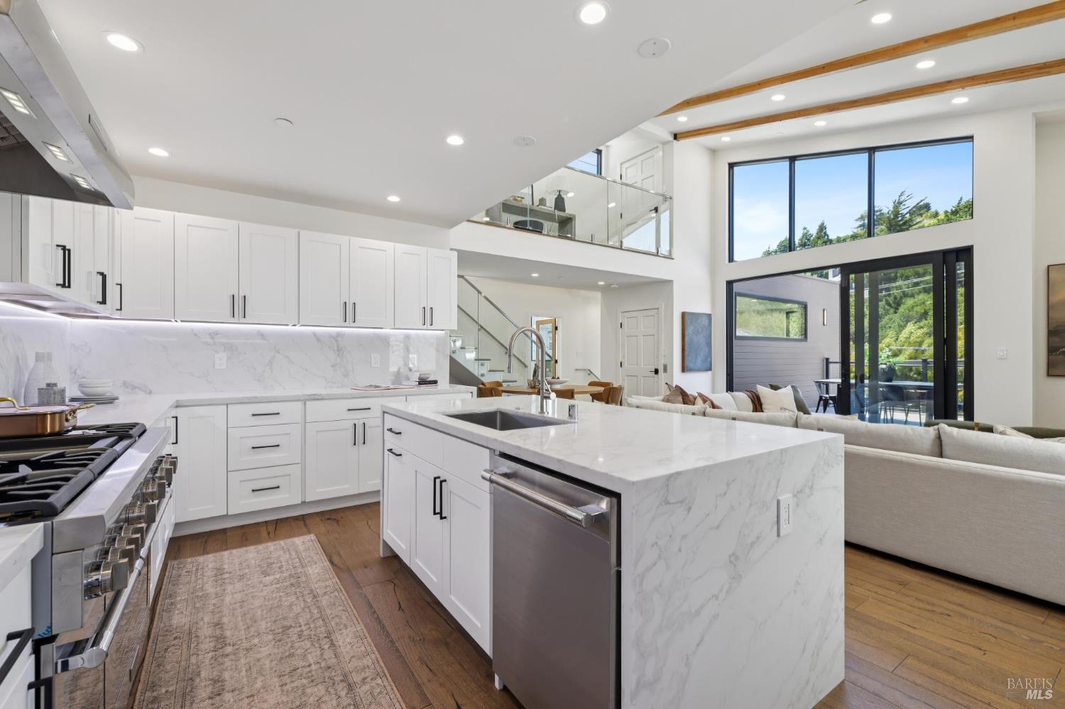 321 Loring Avenue